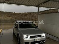 Usado VW Golf IV 110 CV (80 kW) 2001 Gris / plata Berlina