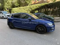 Käytetty Seat Leon FR 150 HP (110 kW) 2020 Sininen Sedan