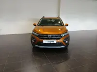 Usado Dacia Sandero Comfort 91 CV (66 kW) 2022 Naranja Berlina