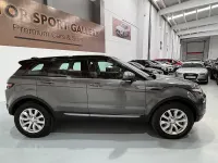 Usado Land Rover Range Rover evoque SE 150 CV (110 kW) 2017 Gris / plata SUV
