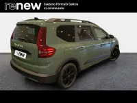 Usado Dacia Jogger Extreme 91 CV (66 kW) 2025 Verde Monovolumen