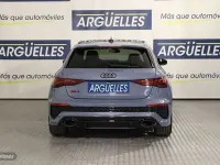 Usado Audi RS3 Sportback 400 CV (294 kW) 2022 Gris Utilitario
