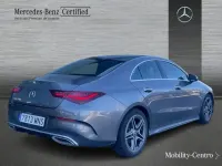 Usado Mercedes CLA200 AMG line 163 CV (119 kW) 2024 Mountaingrau  met. Coupe