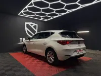 Usado Seat Leon Style 115 CV (84 kW) 2021 Blanco Berlina