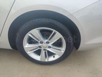 Usado Opel Insignia Business 136 CV (100 kW) 2017 Gris / plata Berlina