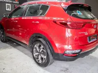 Usado Kia Sportage Plus 136 CV (100 kW) 2021 Rojo SUV