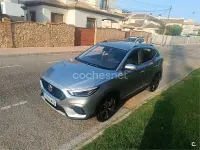 Usado MG ZS Comfort 106 CV (77 kW) 2023 Gris / plata SUV