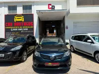 Usado Toyota Avensis Advance 124 CV (91 kW) 2012 Azul Berlina