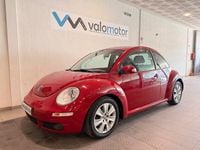 Begagnad VW New Beetle 105 HK (77 kW) 2007 Röd Halvkombi