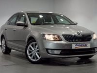 Usado Skoda Octavia Ambition 105 CV (77 kW) 2014 Marrón Utilitario