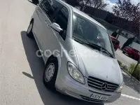 Usado Mercedes Viano 150 CV (110 kW) 2005 Gris / plata Monovolumen