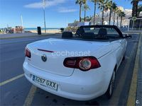 Usado VW Eos 122 CV (89 kW) 2010 Blanco Descapotable