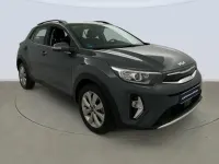 Usado Kia Stonic Plus 100 CV (73 kW) 2022 Gris SUV
