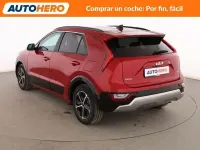 Usado Kia Niro 129 CV (94 kW) 2024 Rojo SUV