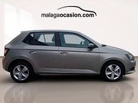 Usado Skoda Fabia Ambition 95 CV (69 kW) 2017 Beige Berlina