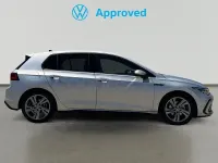 Usado VW Golf VIII R-line 150 CV (110 kW) 2020 Gris / plata Berlina