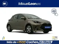 Usado Toyota Yaris Active 115 CV (84 kW) 2025 Marrón Utilitario