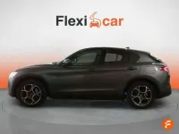 Usado Alfa Romeo Stelvio Sprint 200 CV (147 kW) 2022 Gris SUV