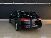 Käytetty Seat Leon CONNECT 110 HP (80 kW) 2015 Musta Farmari