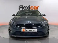 Usado Kia Ceed 136 CV (100 kW) 2023 Gris Utilitario