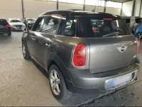Usado Mini Cooper 122 CV (89 kW) 2011 Gris Utilitario