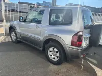 Usado Mitsubishi Montero 160 CV (117 kW) 2004 Plateado SUV