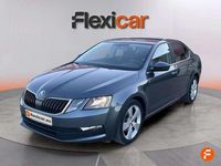 Usado Skoda Octavia Style 116 CV (85 kW) 2019 Gris Utilitario