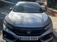 Usado Honda Civic Comfort 129 CV (94 kW) 2018 Gris / plata Berlina