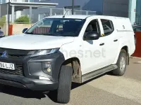 Usado Mitsubishi L200 150 CV (110 kW) 2020 Blanco Pickup/Camioneta
