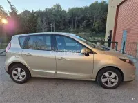 Usado Renault Scenic E-Tech Expression 105 CV (77 kW) 2009 Beige Monovolumen