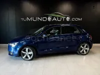 Usado Audi A1 Sportback Ambition 105 CV (77 kW) 2013 Azul Utilitario
