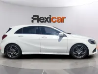 Usado Mercedes A180 Urban 122 CV (89 kW) 2017 Blanco Berlina