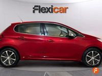 Usado Peugeot 208 Allure 100 CV (73 kW) 2017 Rojo Utilitario