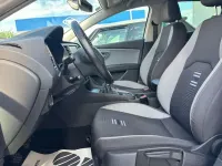 Usado Seat Leon Style 131 CV (96 kW) 2018 Blanco Utilitario