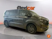 Usado Ford Tourneo Active 150 CV (110 kW) 2025 Gris / plata Monovolumen