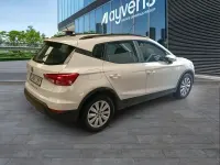 Usado Seat Arona Style 110 CV (80 kW) 2021 Blanco SUV