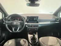 Usado Seat Arona Xperience 115 CV (84 kW) 2025 Blanco SUV