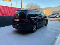 Usado Ford Galaxy Ghia 140 CV (102 kW) 2007 Negro Monovolumen