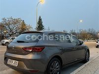 Usado Seat Leon I-Tech 105 CV (77 kW) 2015 Gris / plata Berlina