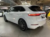 Usado Porsche Cayenne 462 CV (339 kW) 2020 Blanco SUV