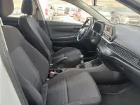 Usado Hyundai i20 101 CV (74 kW) 2021 Blanco Utilitario