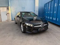 Usado Mercedes A200 163 CV (119 kW) 2018 Negro Berlina