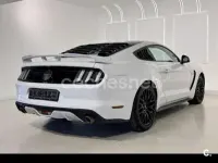 Usado Ford Mustang GT 459 CV (337 kW) 2016 Blanco Coupe