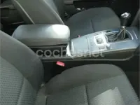 Usado Audi A6 140 CV (102 kW) 2004 Gris / plata Berlina