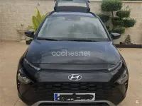 Usado Hyundai Bayon 100 CV (73 kW) 2022 Negro SUV