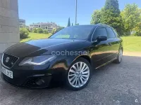 Usado Seat Exeo Sport 143 CV (105 kW) 2012 Negro Familiar