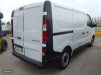 Usado Renault Trafic 120 CV (88 kW) 2016 Blanco Monovolumen