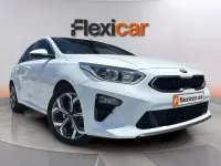 Usado Kia Ceed 136 CV (100 kW) 2020 Blanco Utilitario