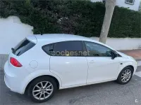 Usado Seat Leon Style 105 CV (77 kW) 2010 Blanco Utilitario