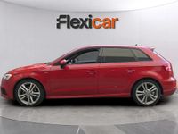 Usado Audi A3 S-Line 116 CV (85 kW) 2019 Rojo Berlina